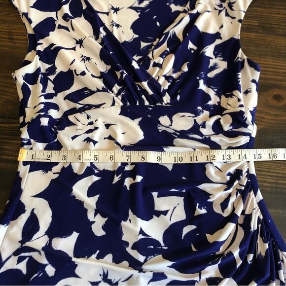 Ralph Lauren Dress Womens Sz 10 Floral Sheath Ruching Blue Slinky Stretch Wrap - Picture 7 of 11